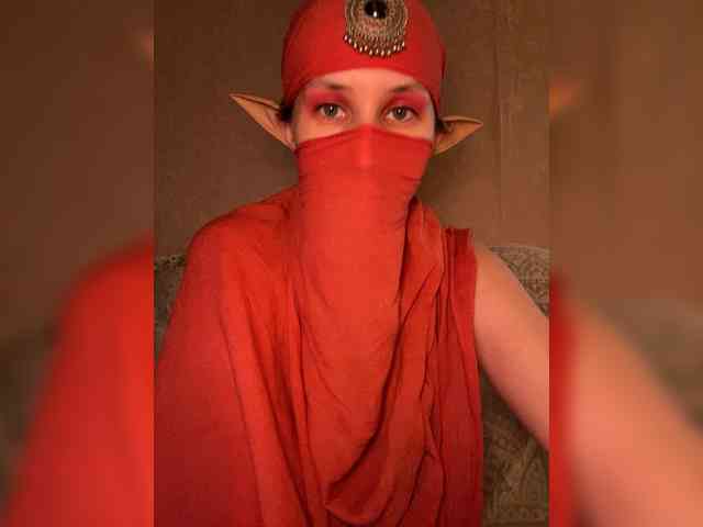 AyraMoon webcam