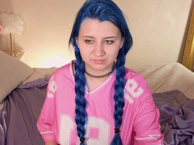 EmmaBuns live cam on BongaCams