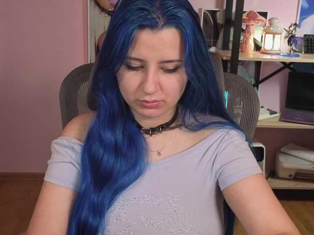 EmmaBuns live cam on BongaCams