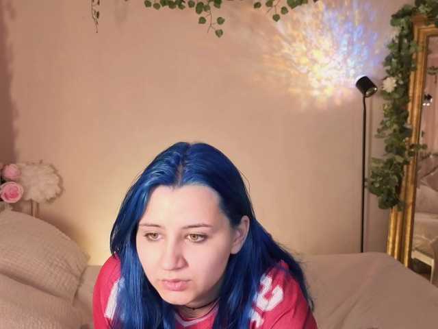 EmmaBuns live cam on BongaCams