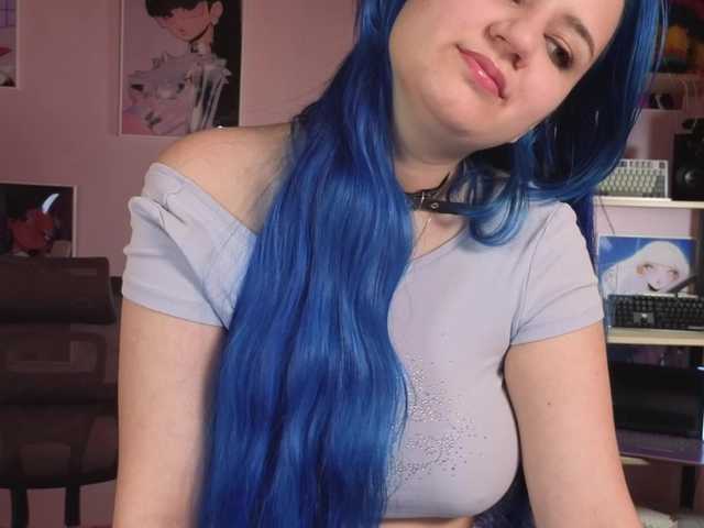 EmmaBuns live cam on BongaCams