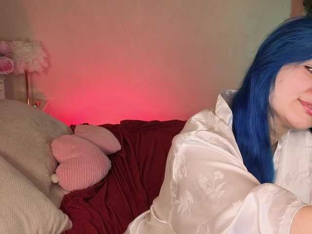 EmmaBuns live cam on BongaCams