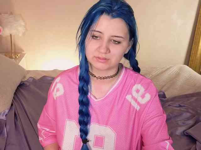 EmmaBuns webcam