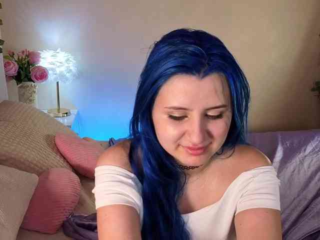 EmmaBuns webcam