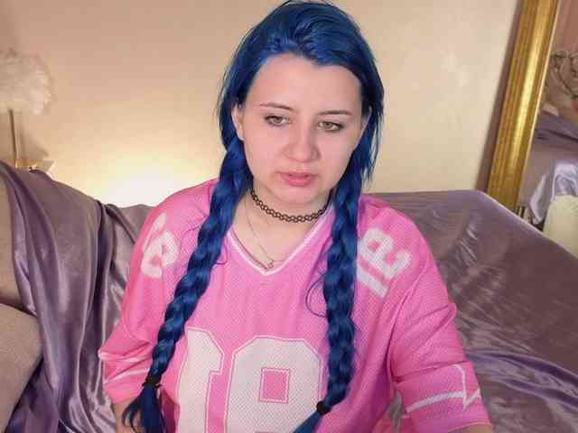 EmmaBuns webcam