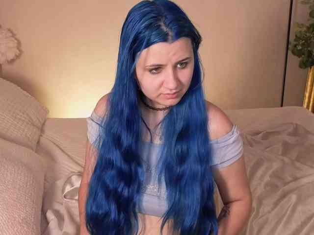 EmmaBuns webcam
