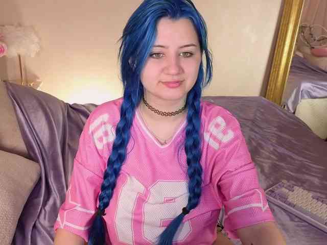 EmmaBuns webcam