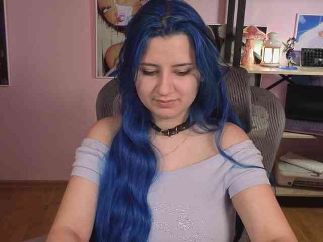 EmmaBuns webcam