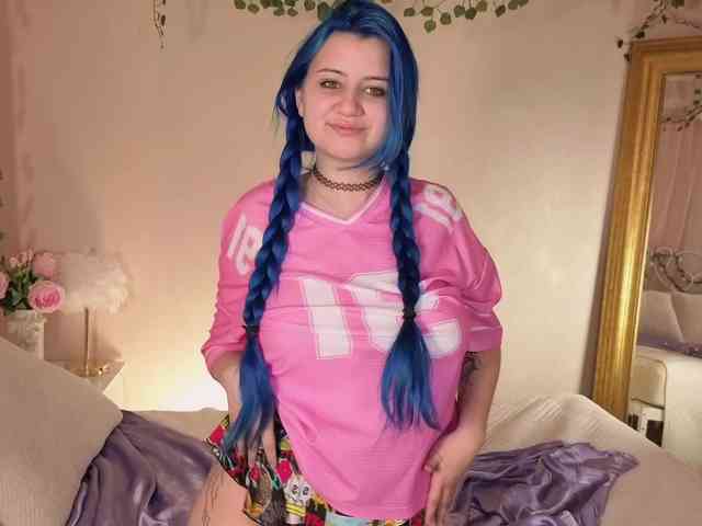 EmmaBuns webcam