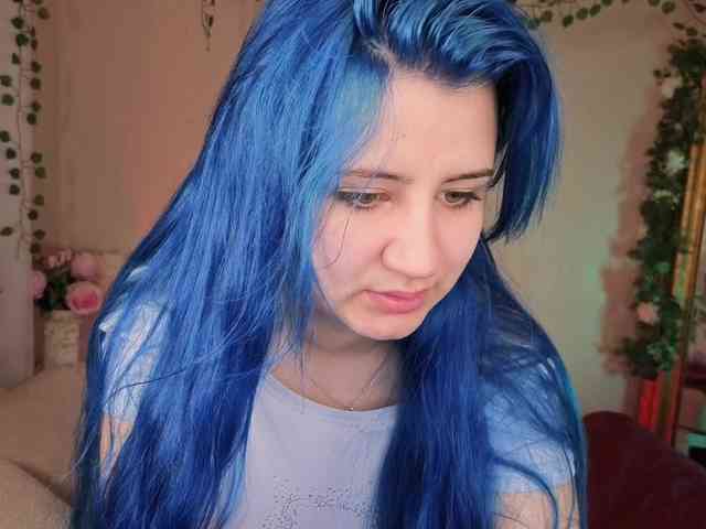 EmmaBuns webcam