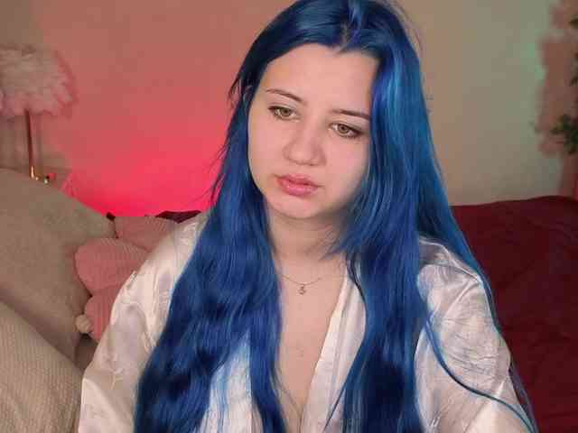 EmmaBuns webcam