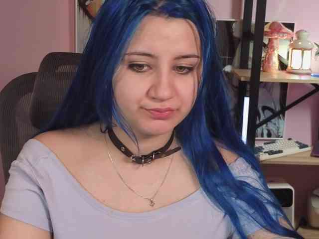 EmmaBuns webcam