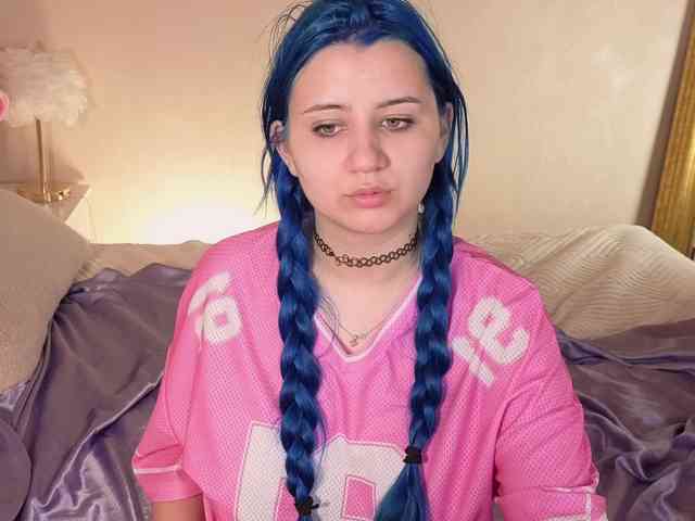 EmmaBuns webcam