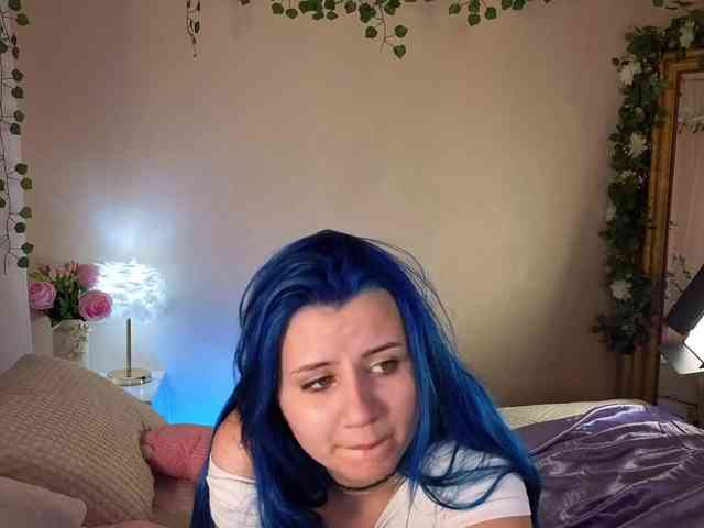EmmaBuns webcam
