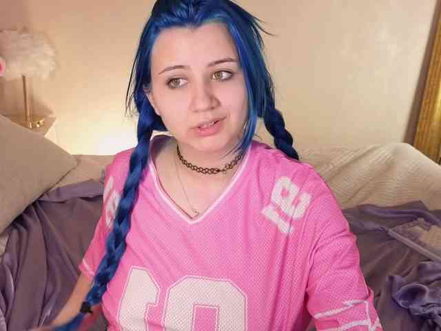 EmmaBuns webcam