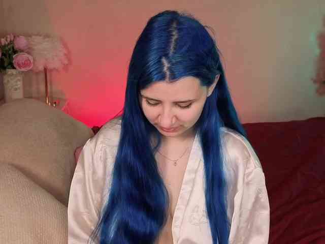 EmmaBuns webcam