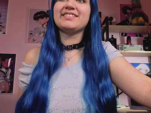 EmmaBuns webcam