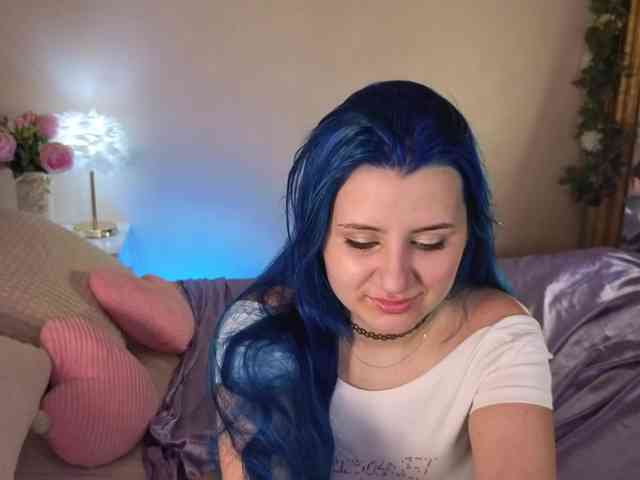 EmmaBuns webcam