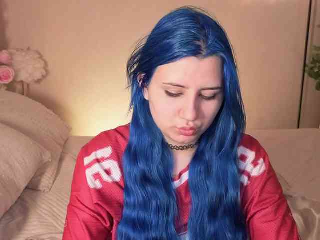 EmmaBuns webcam