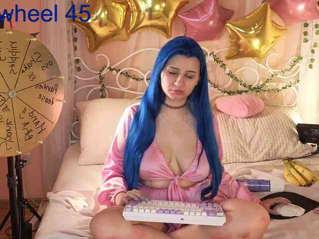 EmmaBuns webcam