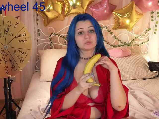 EmmaBuns webcam