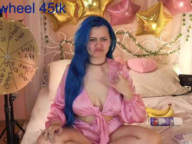 EmmaBuns webcam