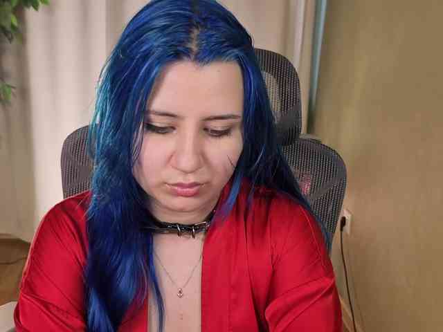EmmaBuns webcam
