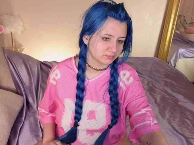 EmmaBuns webcam