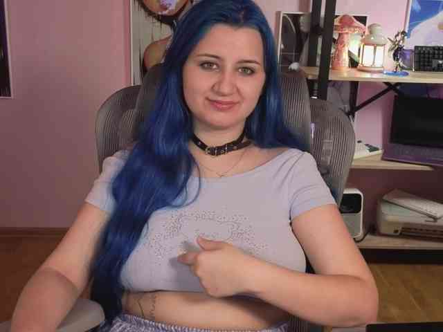 EmmaBuns webcam