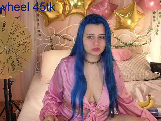 EmmaBuns webcam
