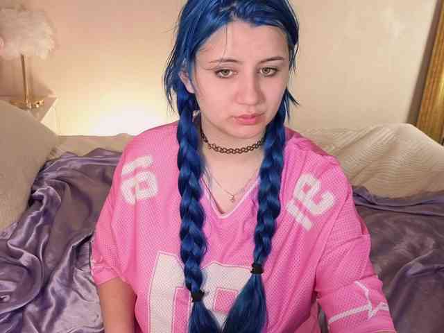 EmmaBuns webcam