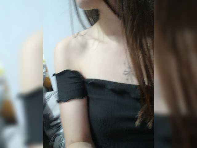 Vi-Eva live cam on BongaCams