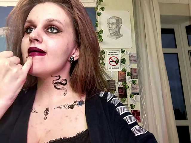 VirgieTaker live cam on BongaCams