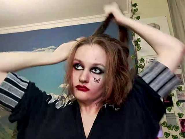 VirgieTaker live cam on BongaCams