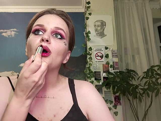 VirgieTaker live cam on BongaCams