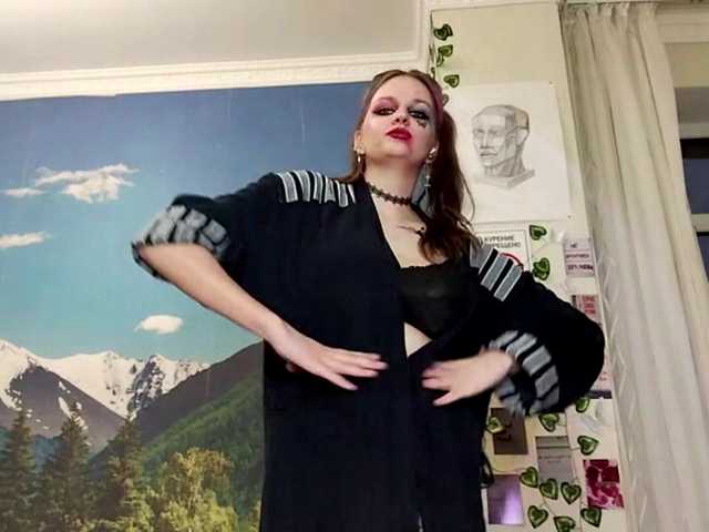 VirgieTaker live cam on BongaCams