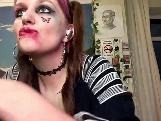 VirgieTaker live cam on BongaCams