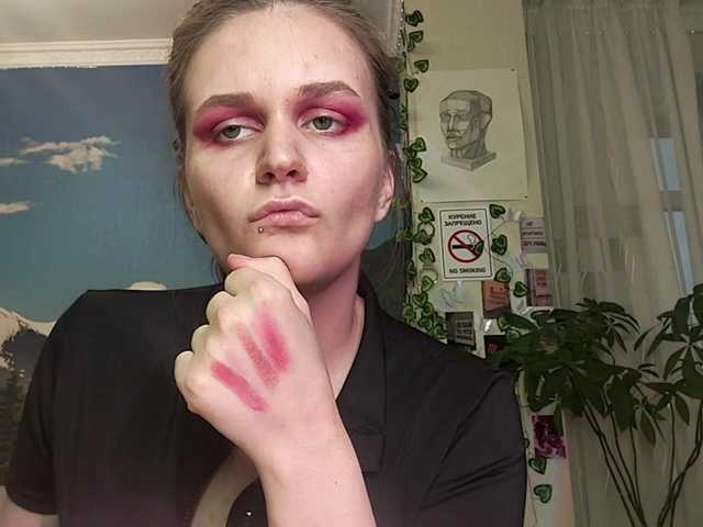 VirgieTaker live cam on BongaCams