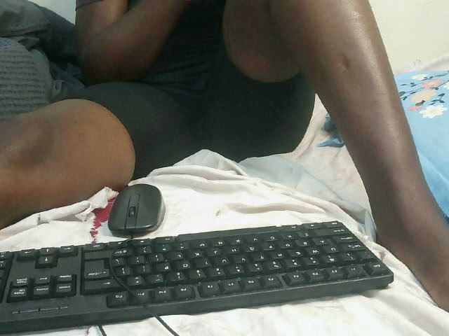 Sasyqueen live cam on BongaCams