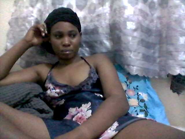 Sasyqueen live cam on BongaCams