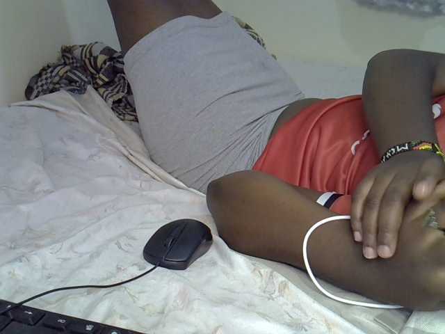 Sasyqueen live cam on BongaCams