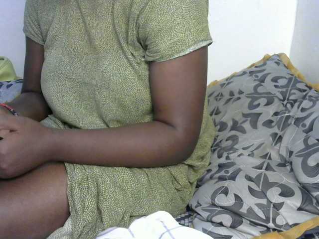 Sasyqueen live cam on BongaCams