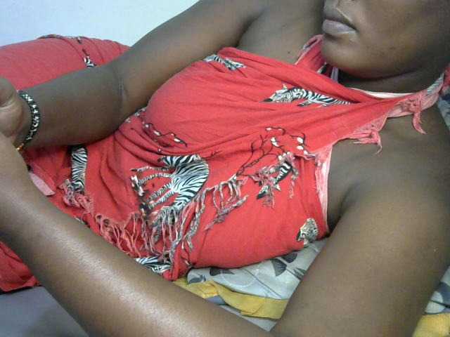 Sasyqueen live cam on BongaCams