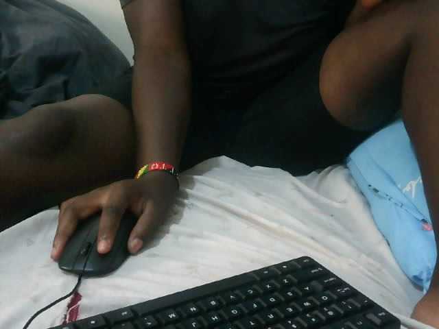 Sasyqueen live cam on BongaCams