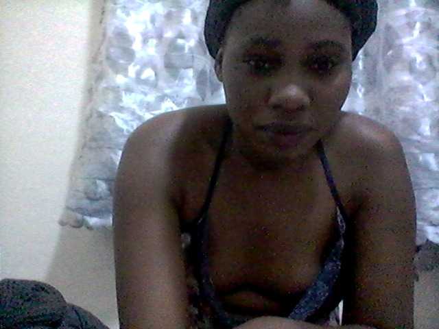 Sasyqueen live cam on BongaCams
