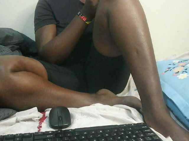 Sasyqueen live cam on BongaCams