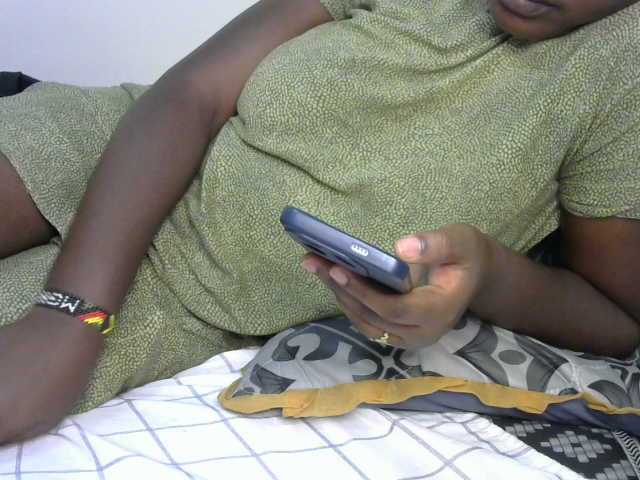 Sasyqueen live cam on BongaCams