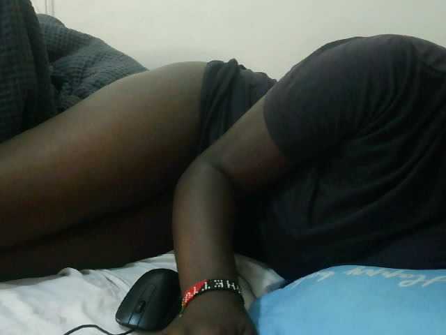 Sasyqueen live cam on BongaCams