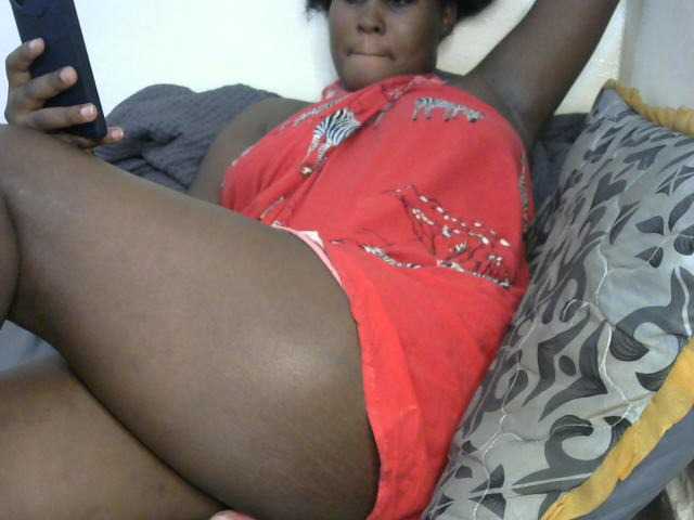 Sasyqueen live cam on BongaCams