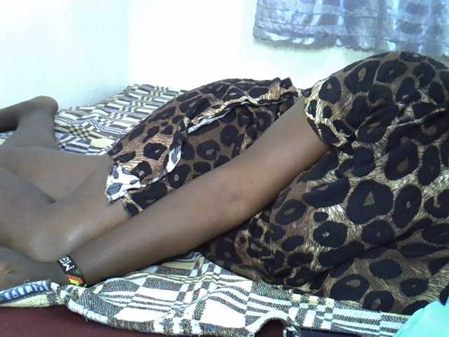 Sasyqueen live cam on BongaCams